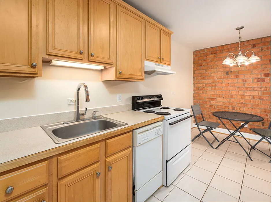 1800 Jefferson Park Ave #5 - Photo 5 of 14