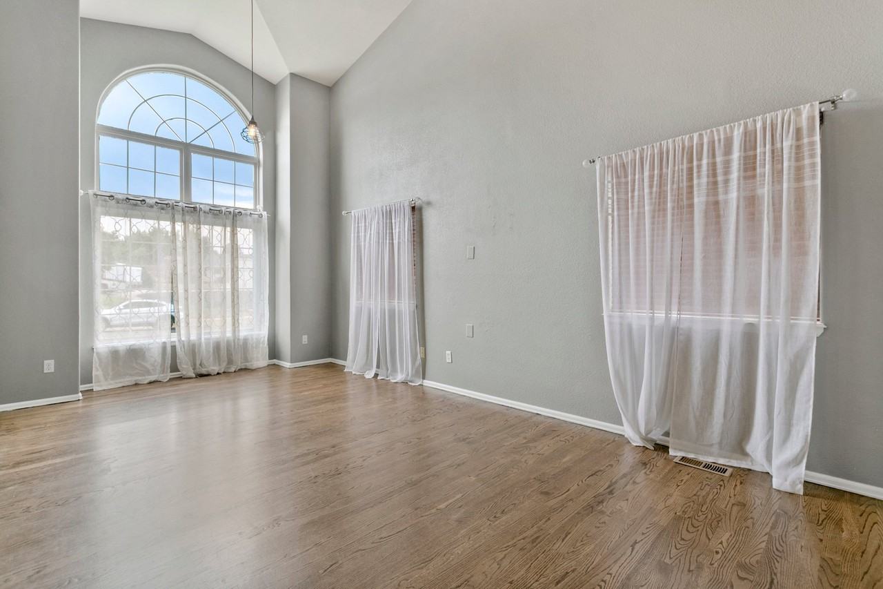 2510 Brenton Dr #1 - Photo 4 of 43