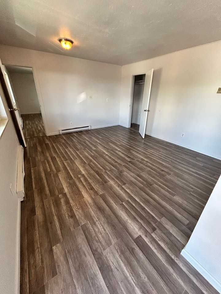 399 Mountain View Drive - Photo 5 of 19