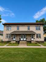 featured image of 1701 N 22nd St