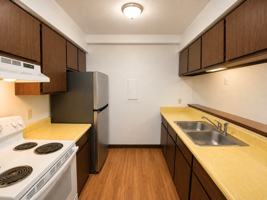 featured image of 938 Farnham St