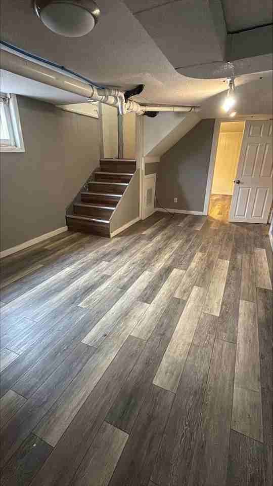 925 22nd St - Photo 6 of 16