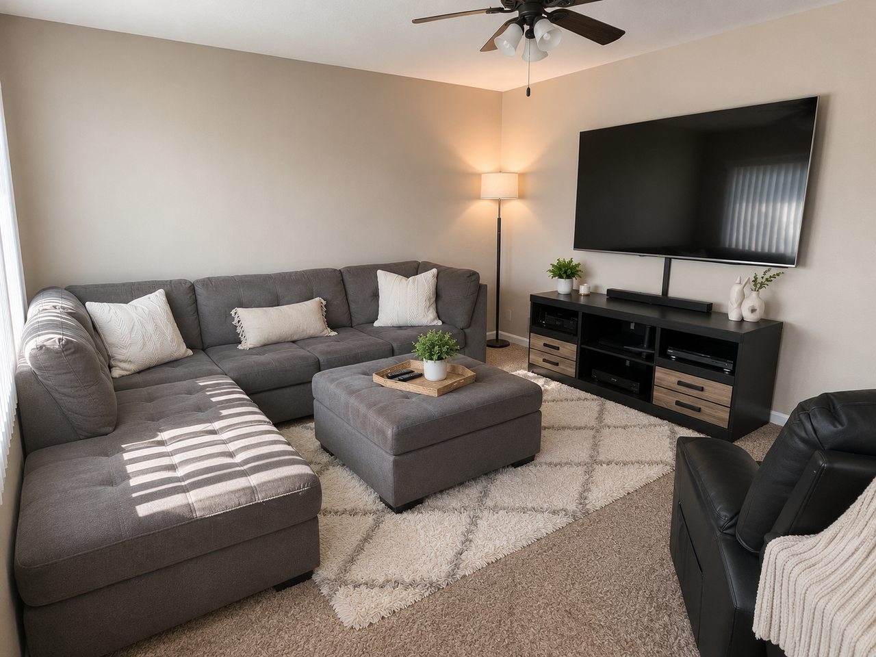27085 Lorenz St - Photo 4 of 13