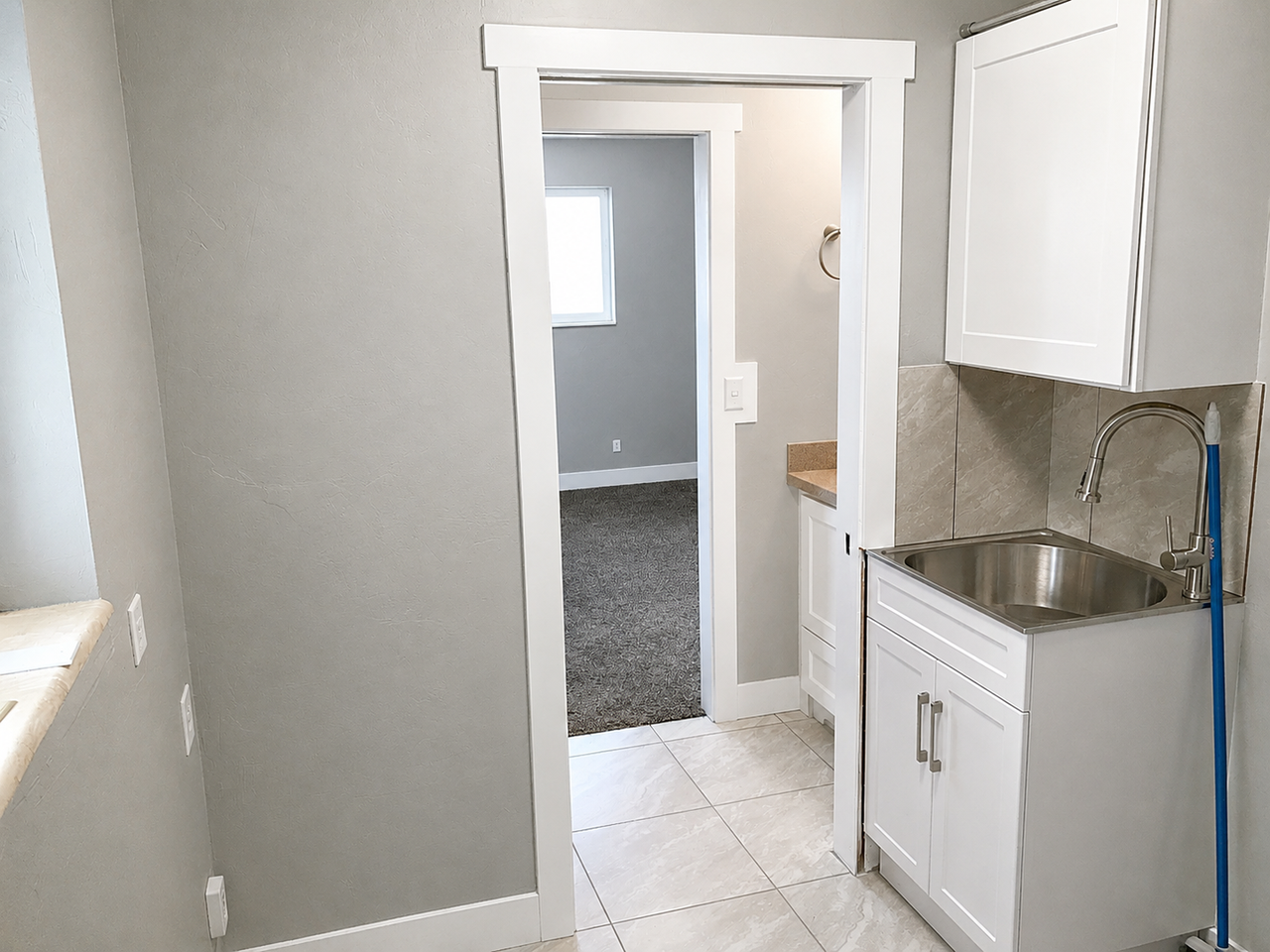 2818 S 450 W - Photo 6 of 16