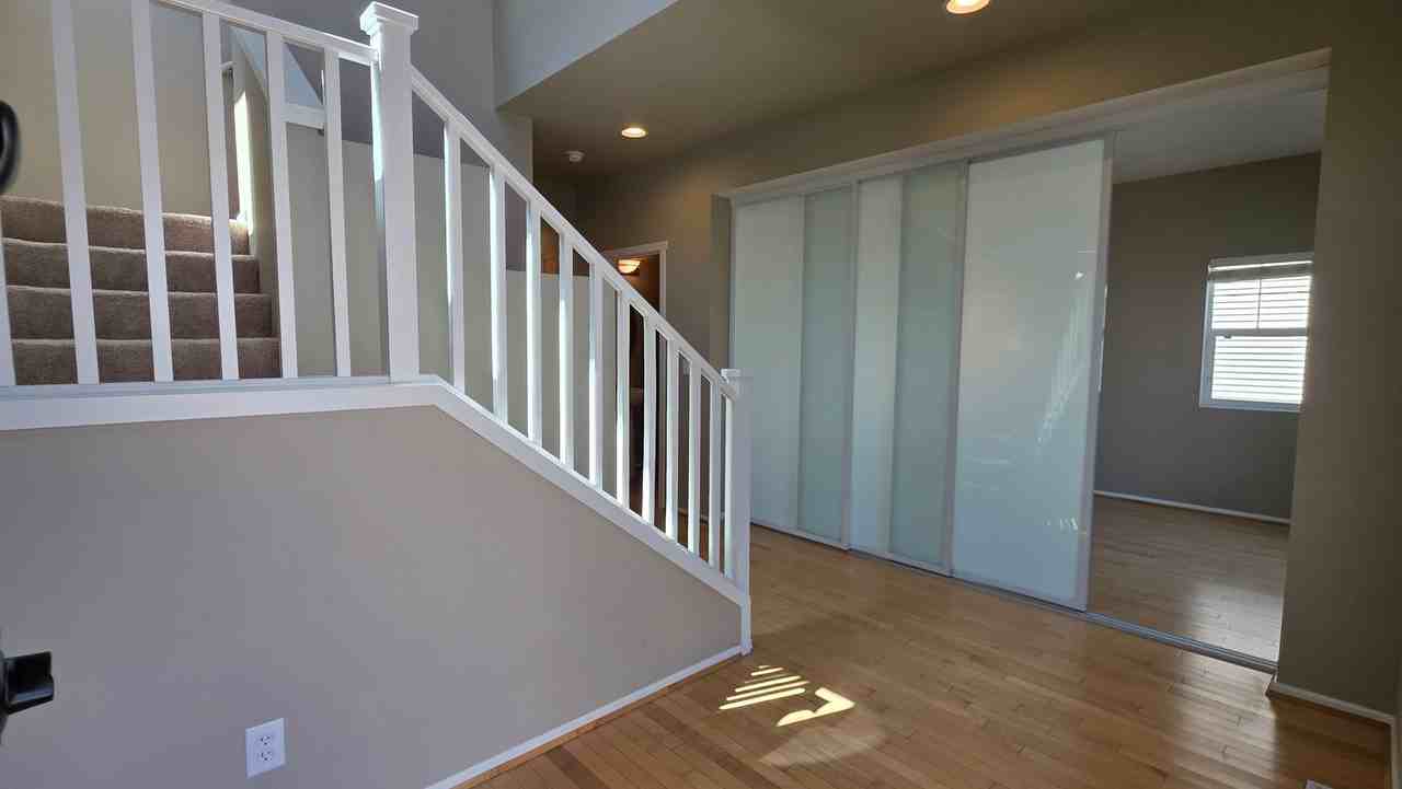 22029 44th Pl S #7 - Photo 3 of 32