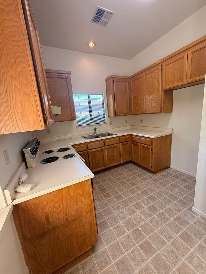 165 Rio Lindo Ave #130 - Photo 2 of 6