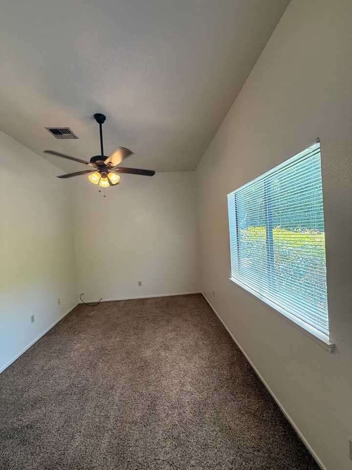 165 Rio Lindo Ave #130 - Photo 4 of 6