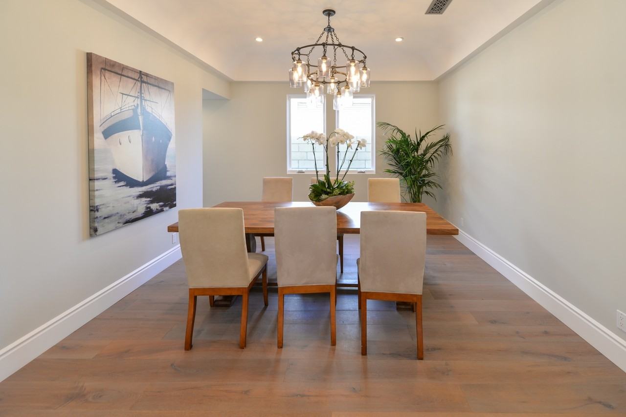 1041 8th St - Photo 4 of 38