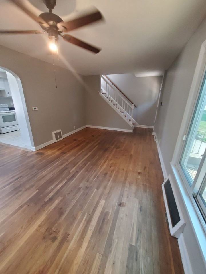 1018 E Wilbur Ave - Photo 5 of 12