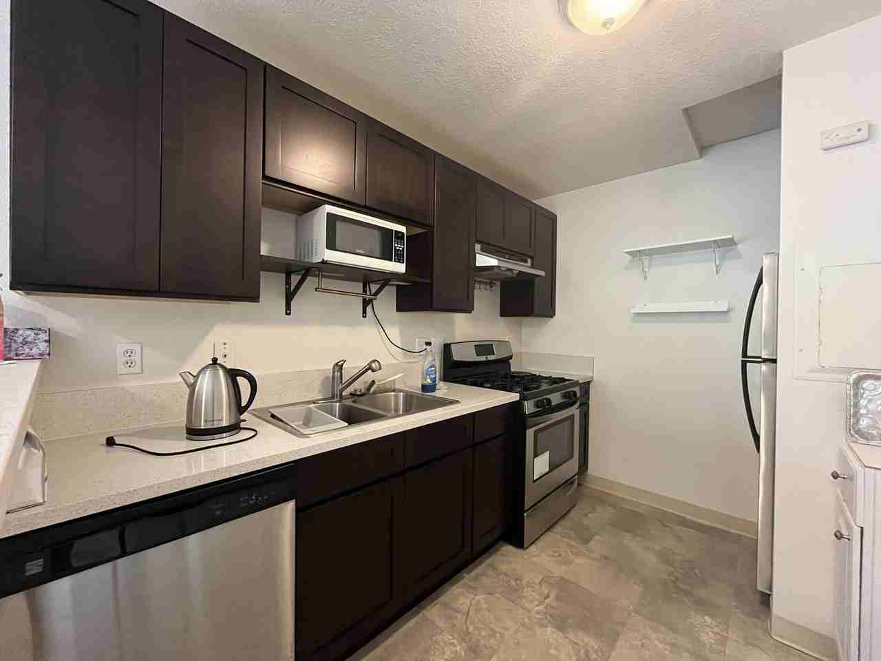 15074 Nw Central Dr #307 - Photo 5 of 17