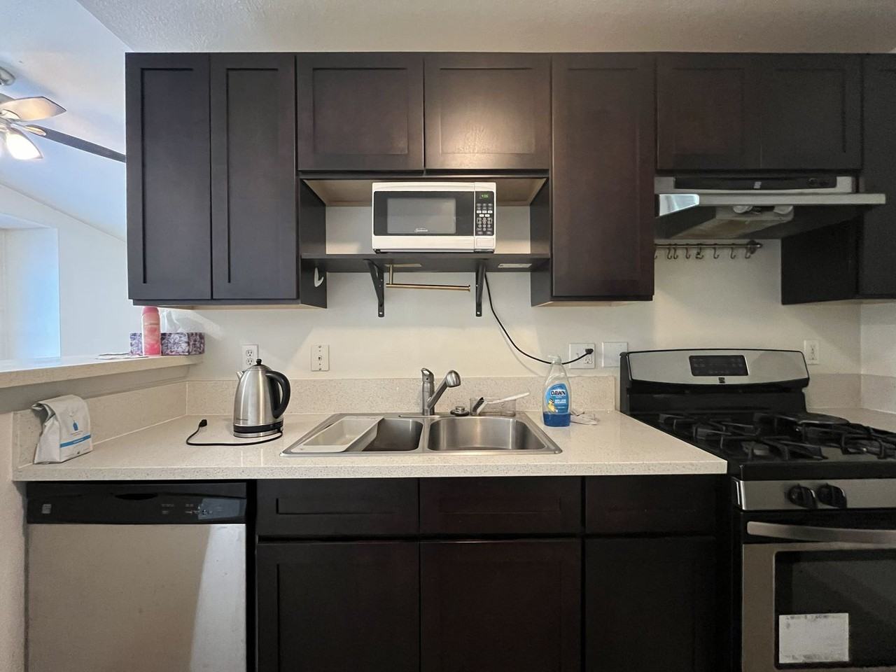 15074 Nw Central Dr #307 - Photo 6 of 17