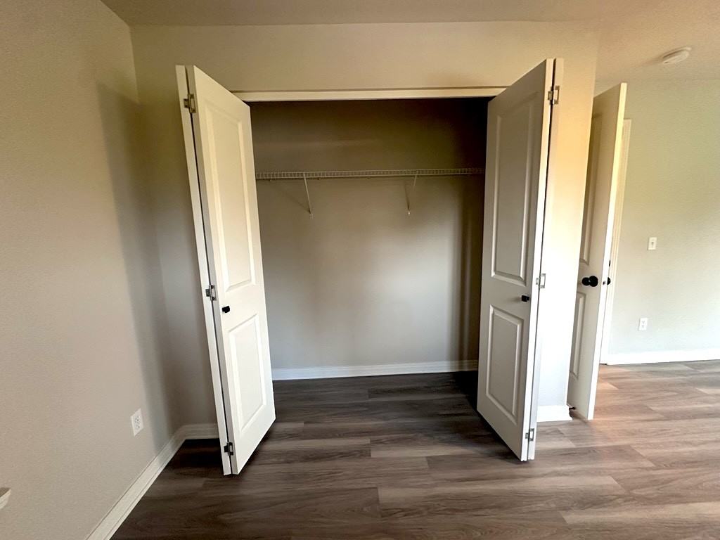 901 Spruce St #D - Photo 6 of 33