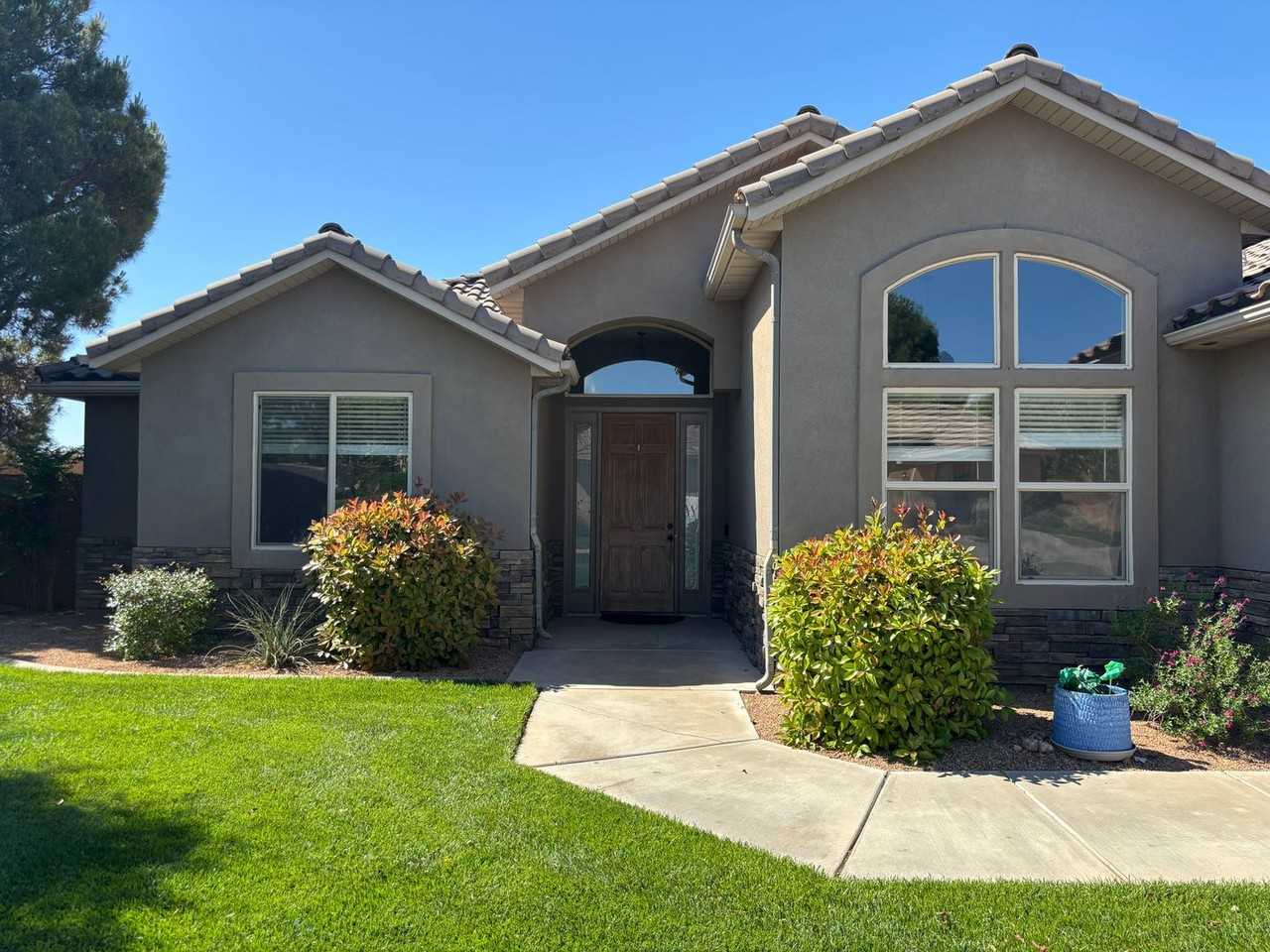 1630 E 2450 S #32 - Photo 4 of 29