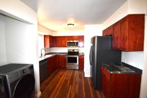 featured image of 1174 1174 & 1178 Hiatt St.