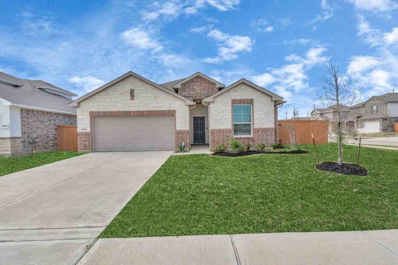 10607 Crescent Peak Ct - Photo 4 of 39