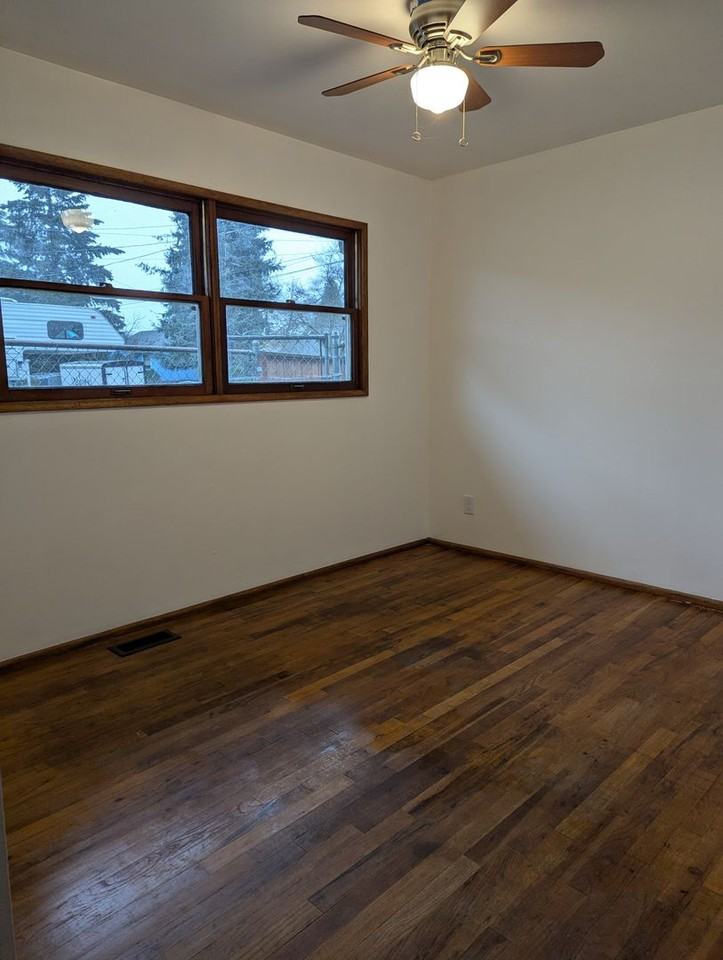 5530 Se 99th Ave - Photo 3 of 48