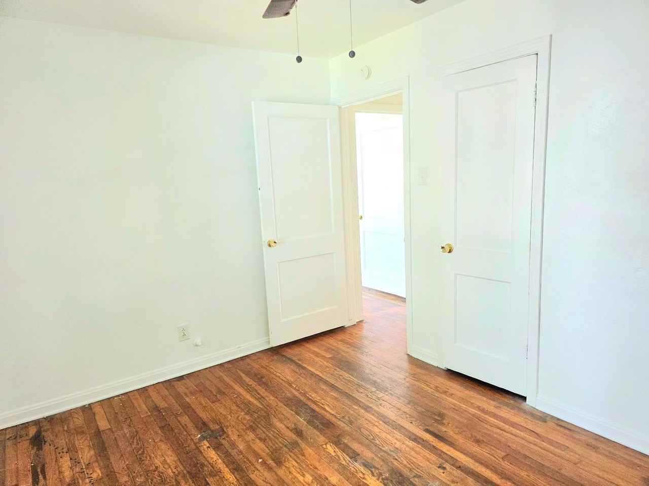 3612 Pine Ave - Photo 6 of 6