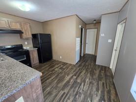 3206 E Elm St - Photo 1 of 1