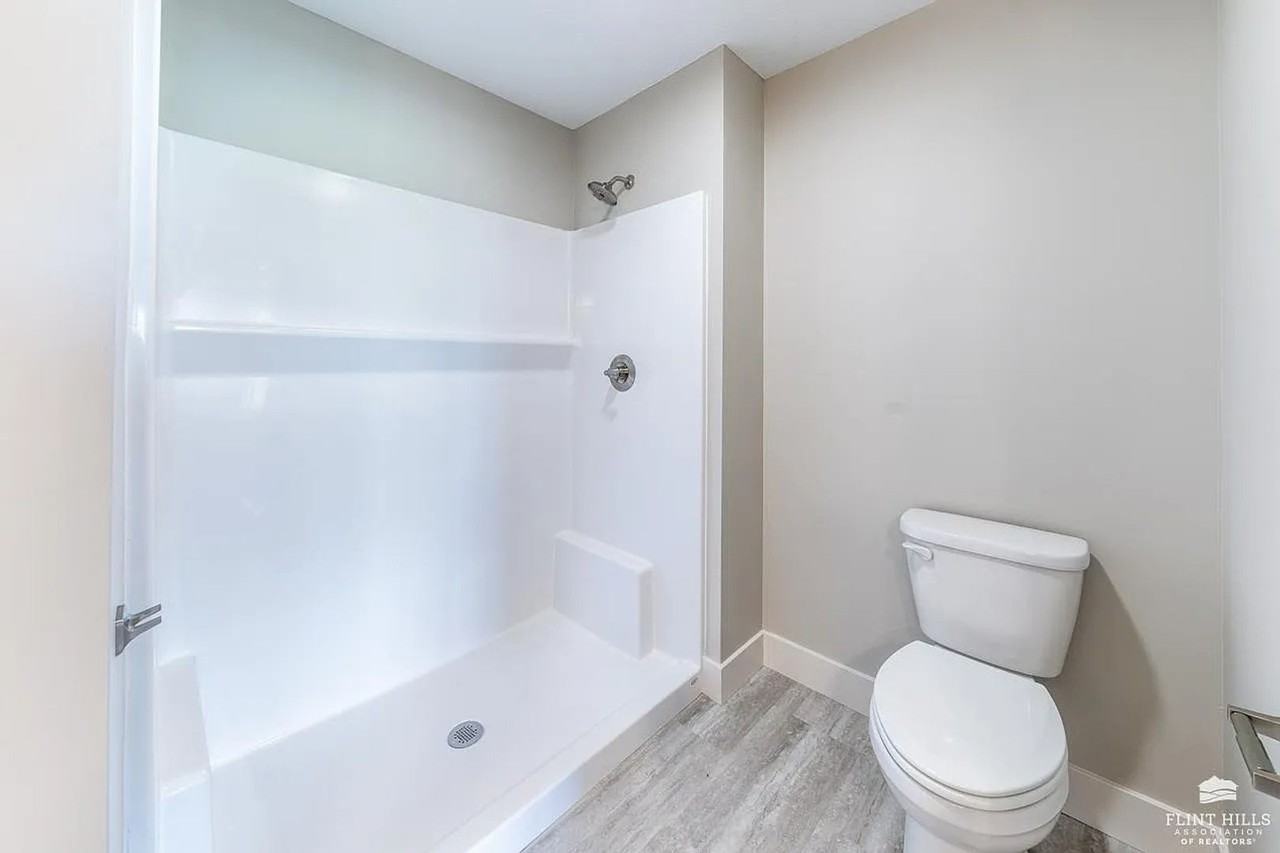 9168 Grammer Ct - Photo 5 of 21
