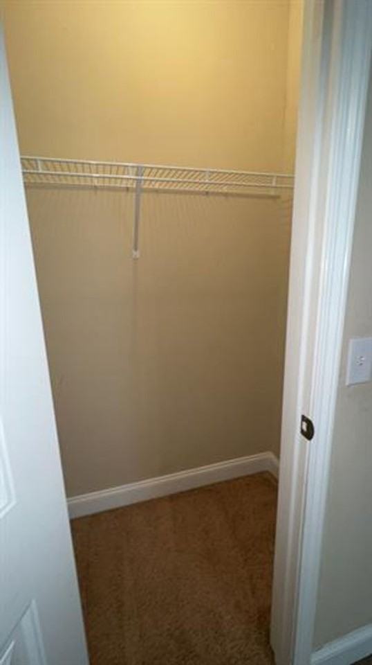 241 Miller St Ne - Photo 5 of 21