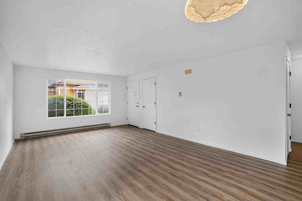 2114 A St #4 - Photo 4 of 13