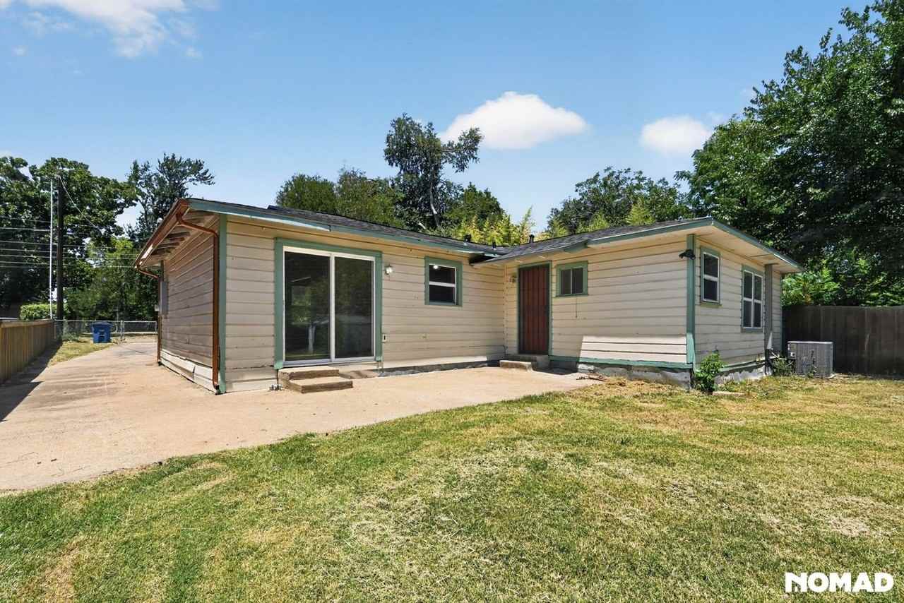 4022 Baker Ave - Photo 3 of 26