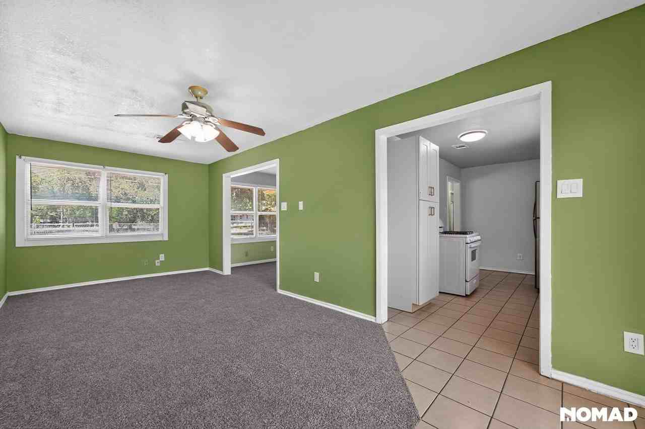 4022 Baker Ave - Photo 4 of 26