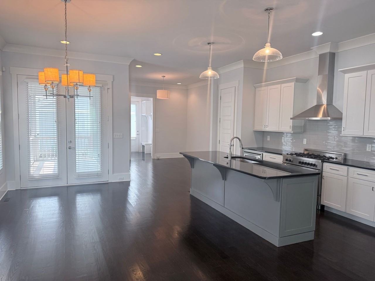 1413 14th Ave S - Photo 6 of 44