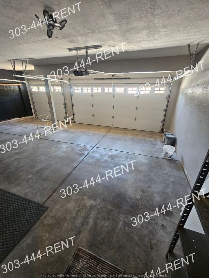 4845 E 117th Ave - Photo 2 of 40