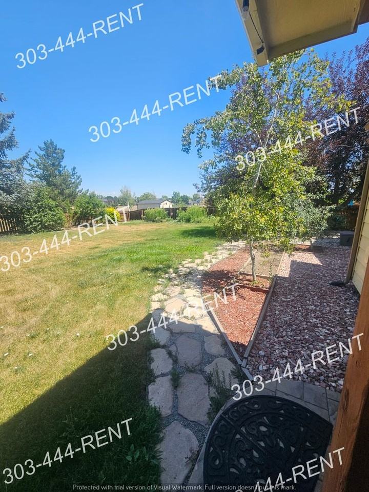 4845 E 117th Ave - Photo 4 of 40