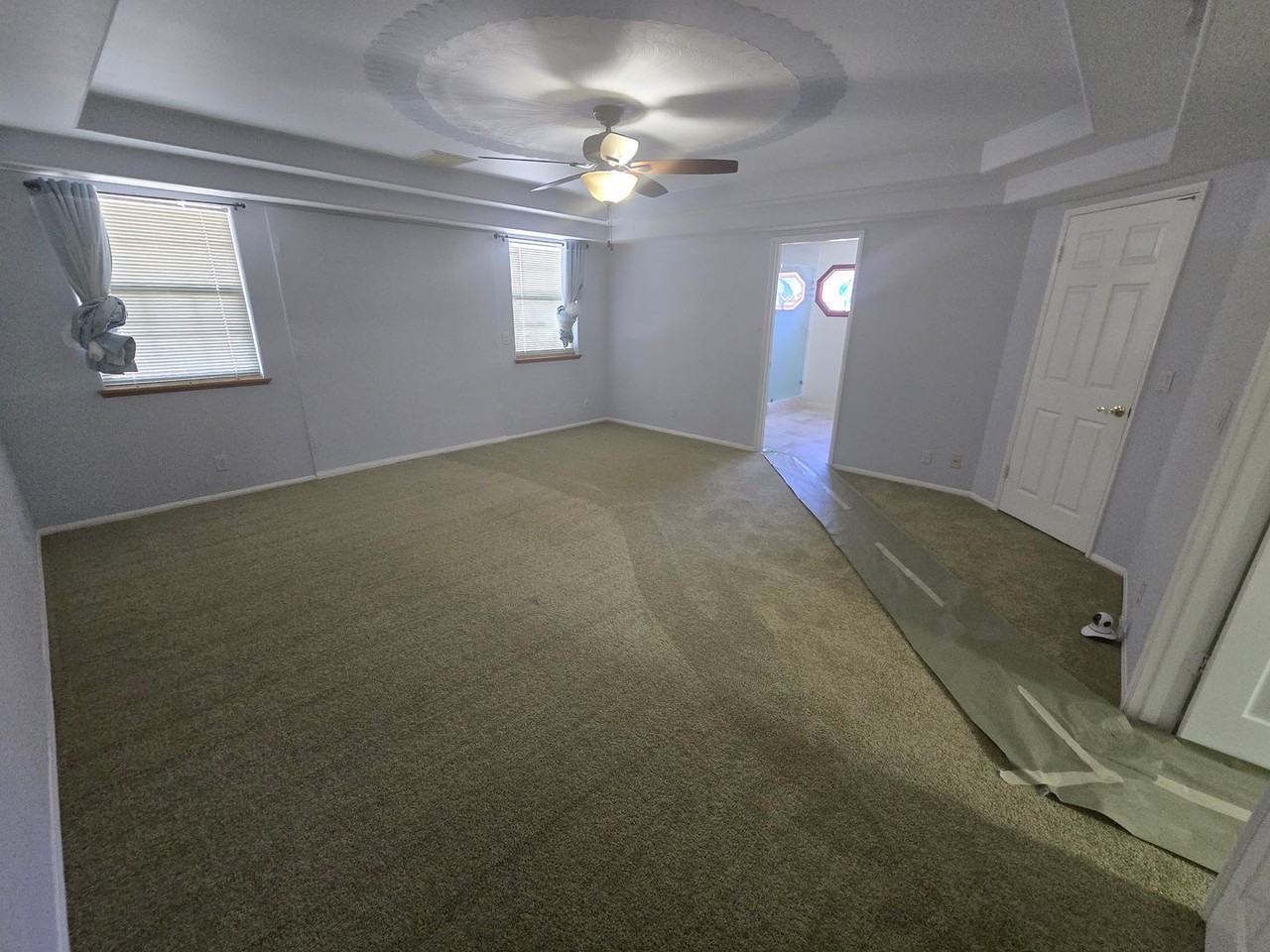 136 W Cielo Ave - Photo 5 of 17