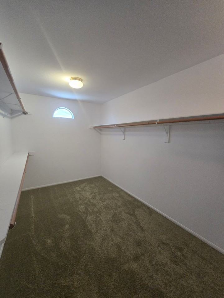 136 W Cielo Ave - Photo 6 of 17