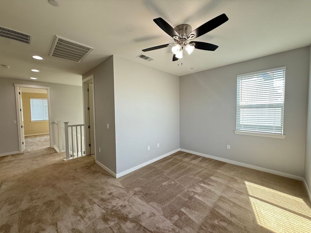 1261 Damasco Ln - Photo 5 of 16