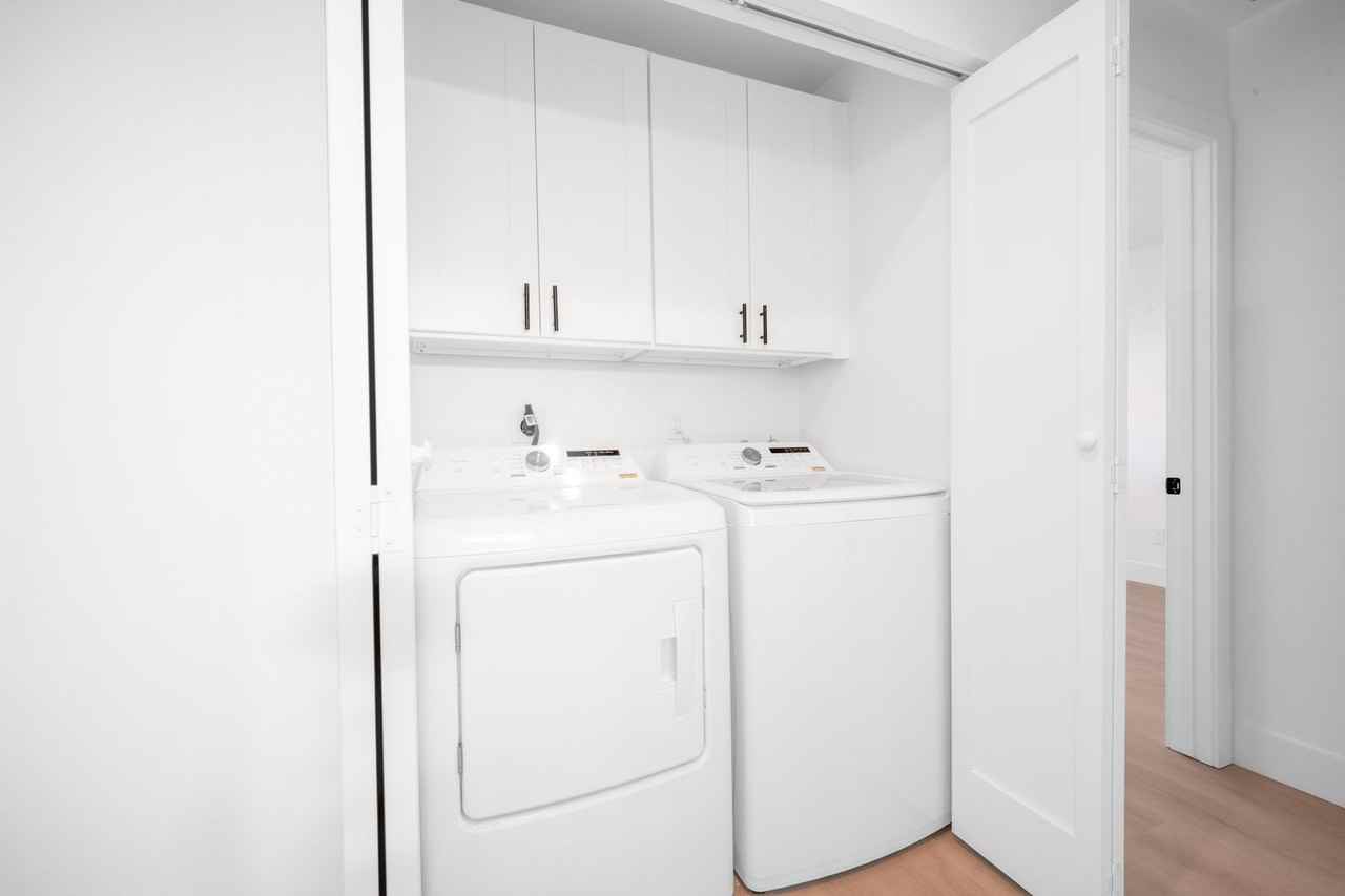 4122 Bannock Ave - Photo 4 of 11