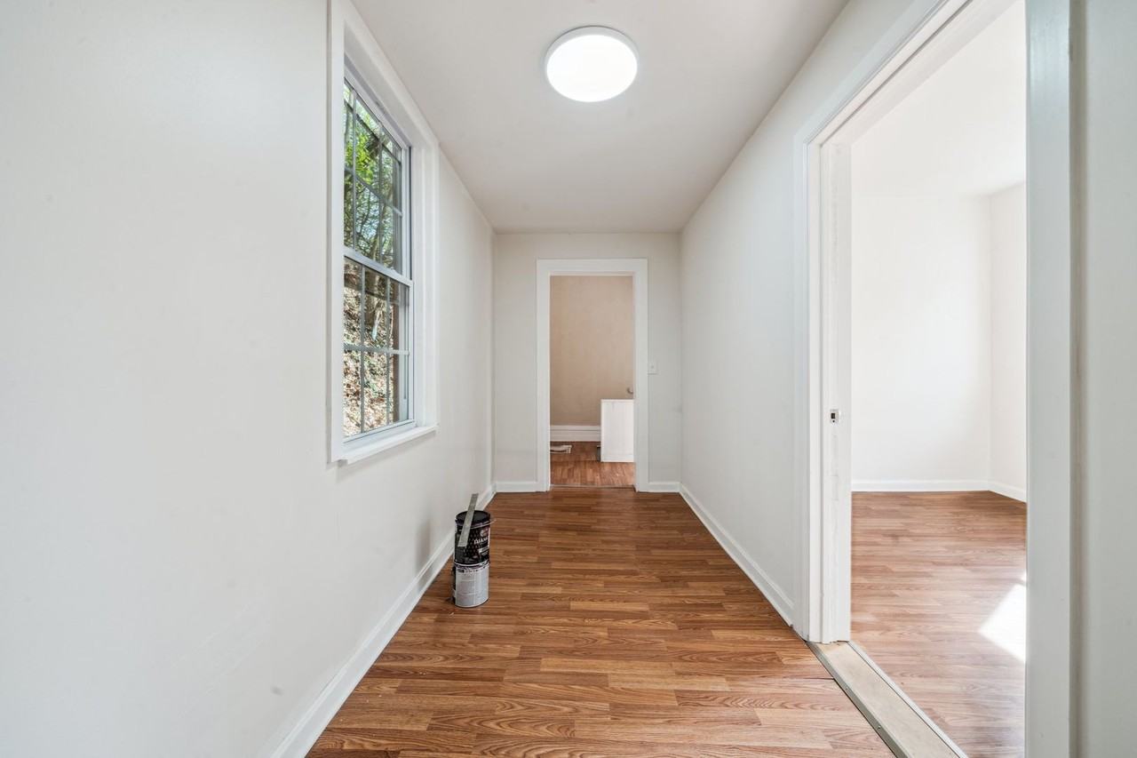 2819 Spring Garden Ave - Photo 3 of 25
