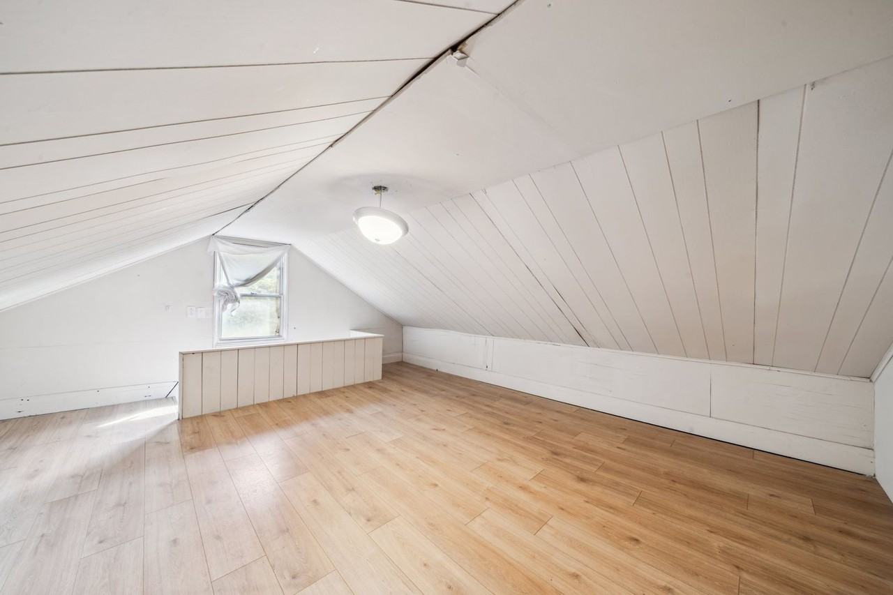 2819 Spring Garden Ave - Photo 4 of 25
