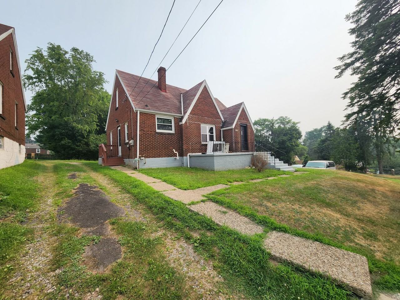 824 824 Oak Street - 824 Oak Street - Photo 2 of 47