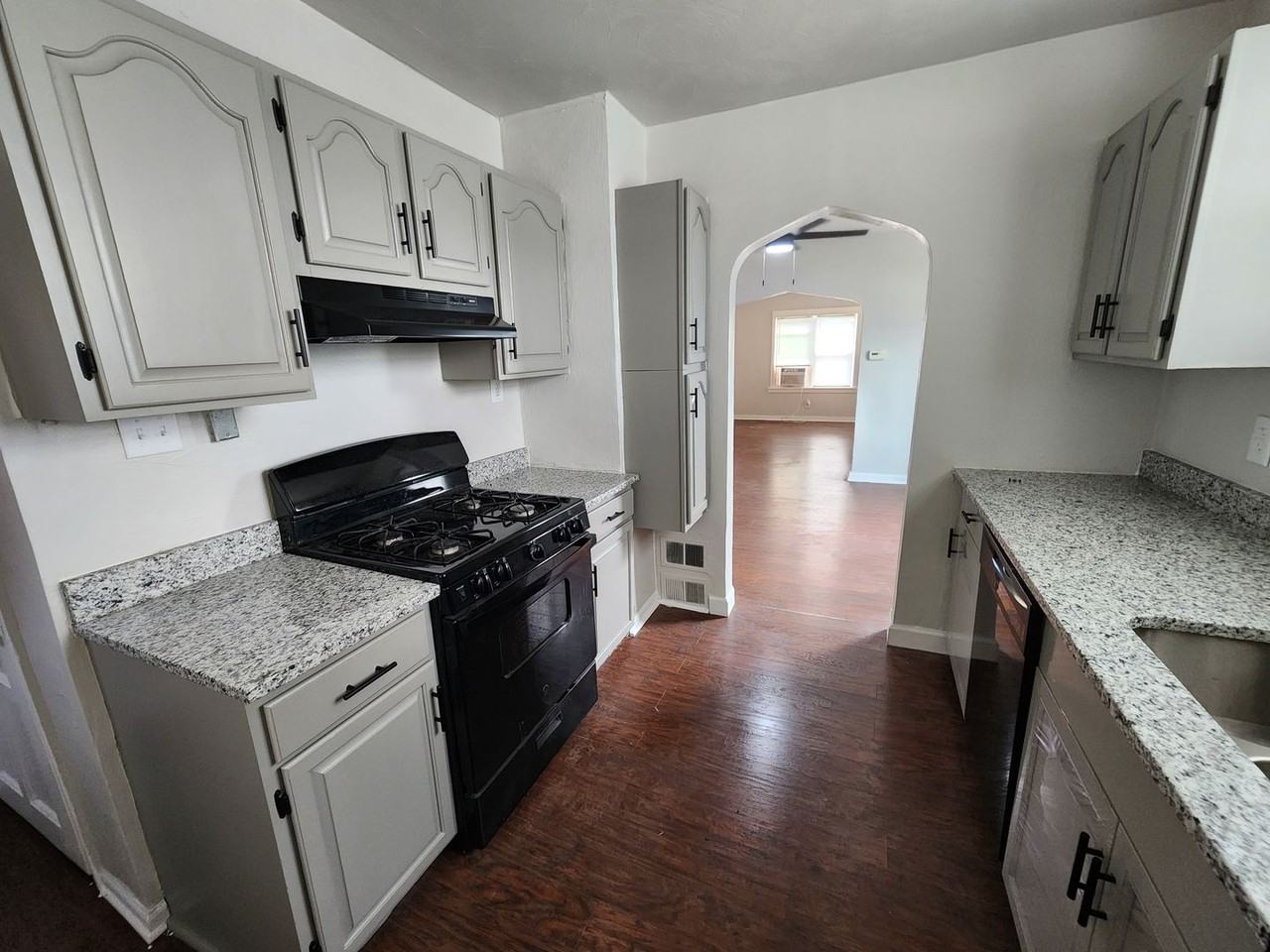 824 824 Oak Street - 824 Oak Street - Photo 6 of 47
