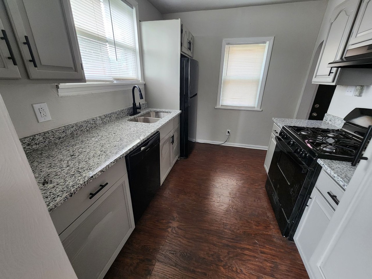 824 824 Oak Street - 824 Oak Street - Photo 7 of 50