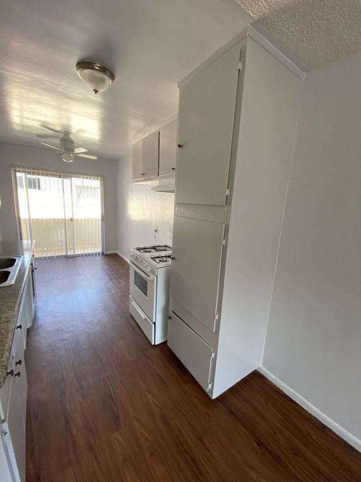 Pinnacle Grevillea, LLC - Photo 6 of 14