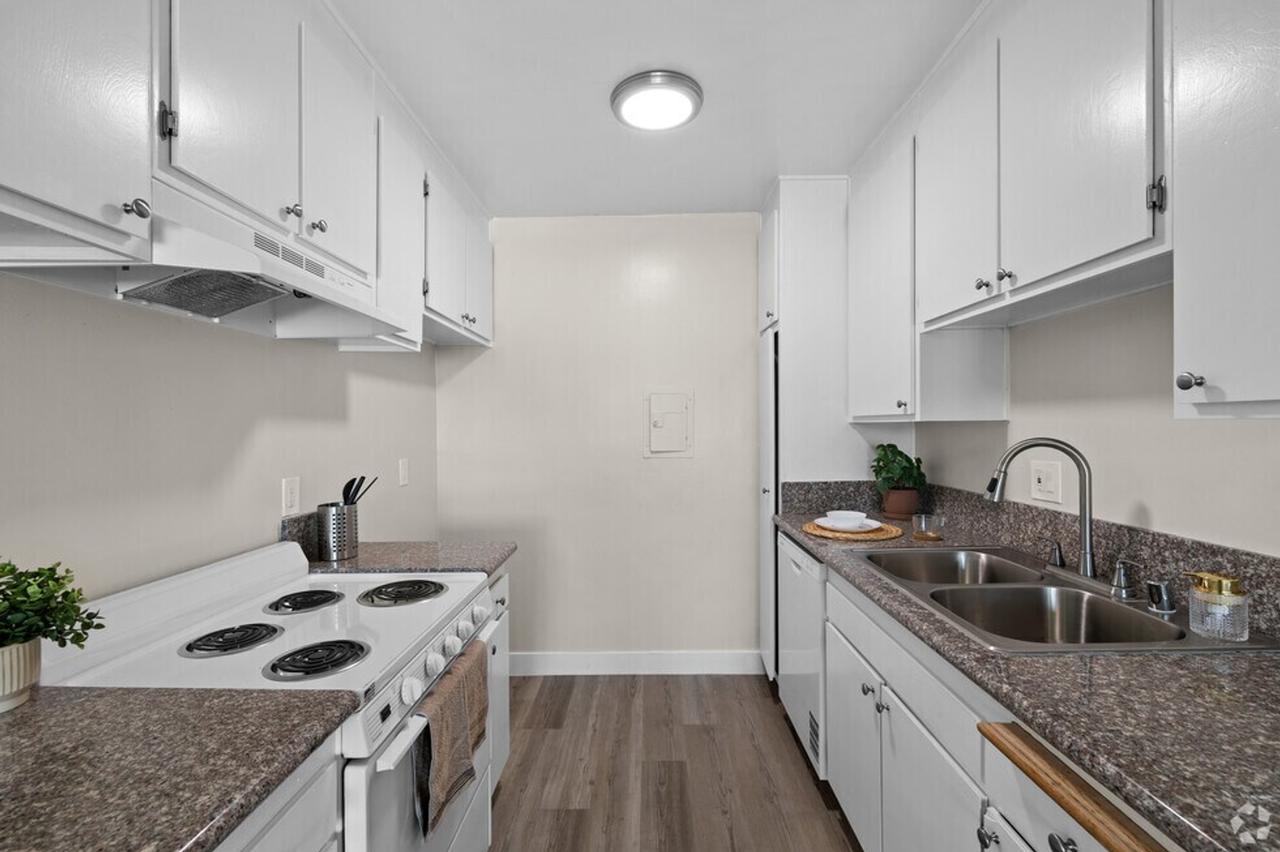 18540 Plummer Street - Photo 3 of 19