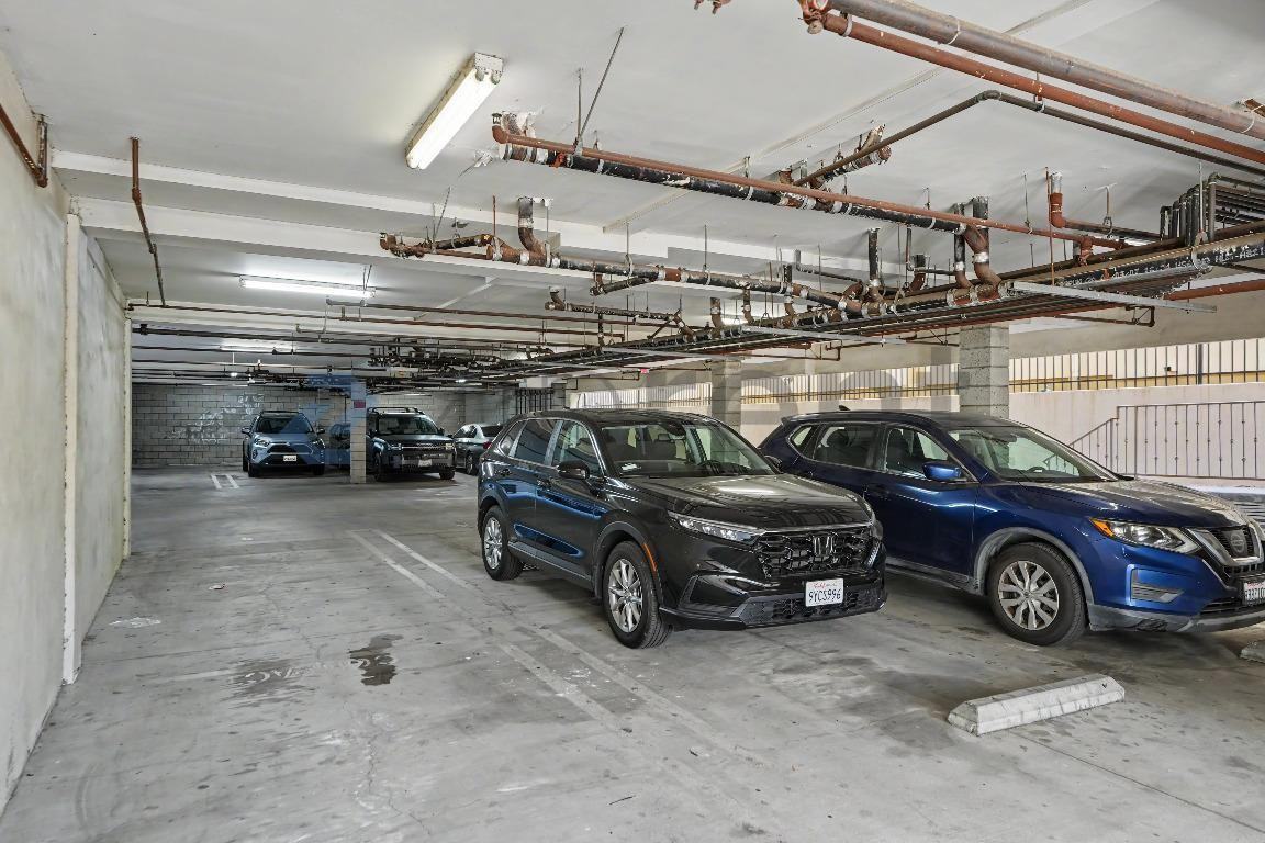 12042 Hart St #5 - Photo 4 of 19