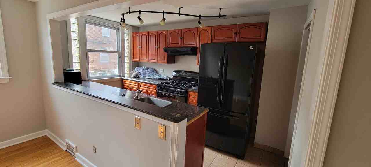 4424 Marple St - Photo 2 of 13