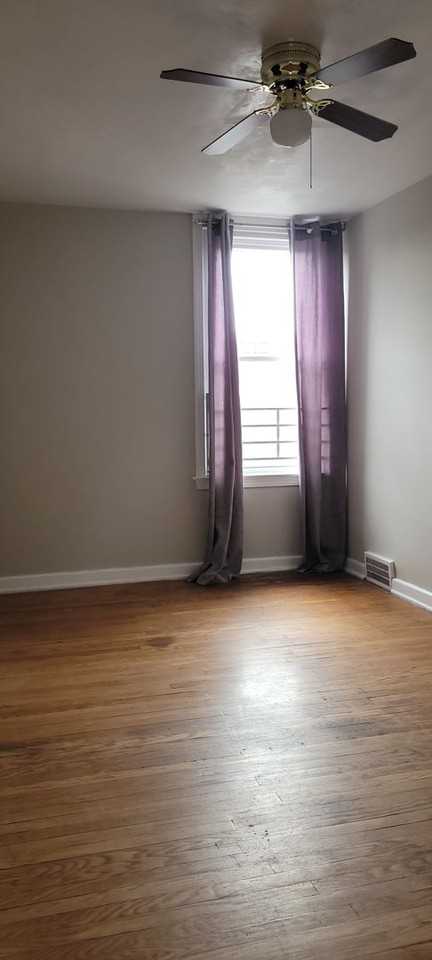 4424 Marple St - Photo 6 of 13