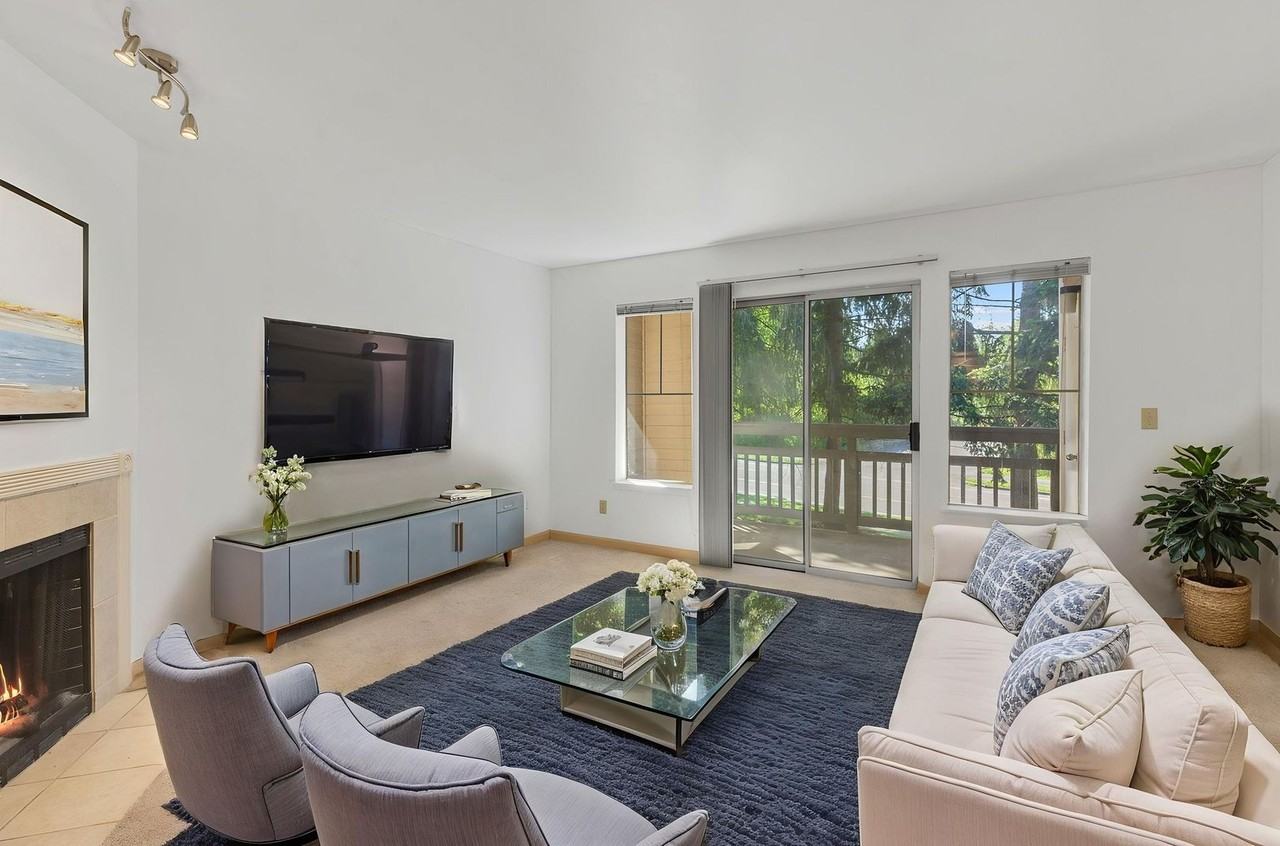 5300 Harbour Pointe Blvd #310F - Photo 4 of 29