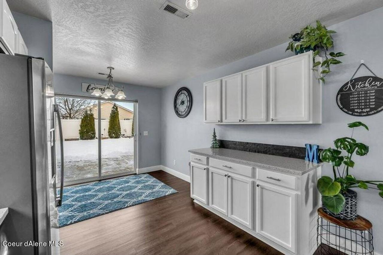 3274 Lotze Loop - Photo 5 of 31