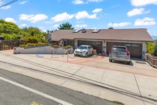 1127 Contra Costa Dr - Photo 1 of 1