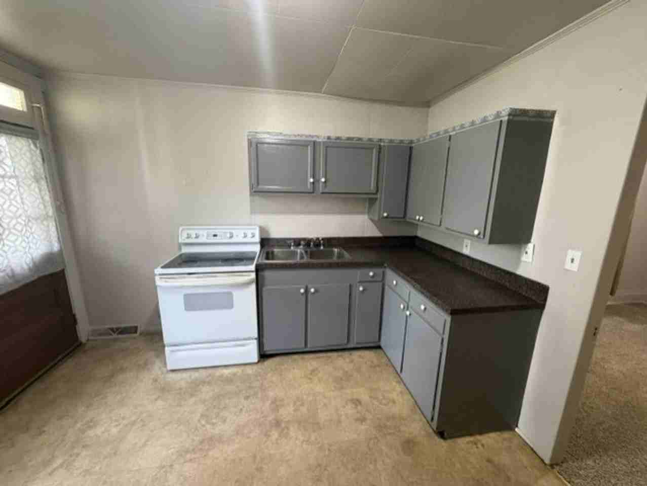 2316 Luce St - Photo 4 of 9