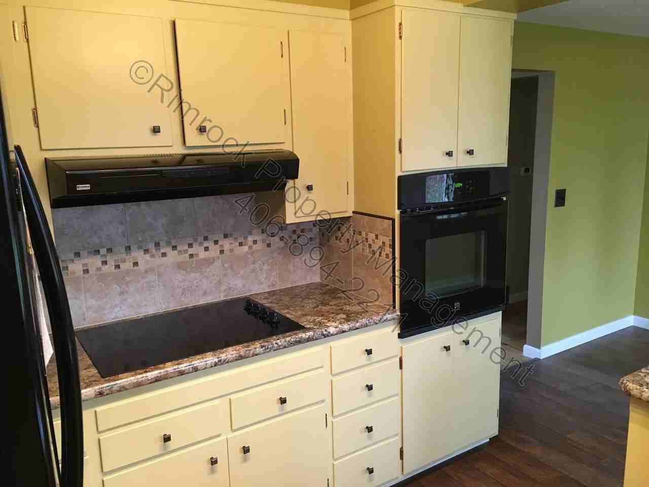 2638 Clark Ave - Photo 2 of 28