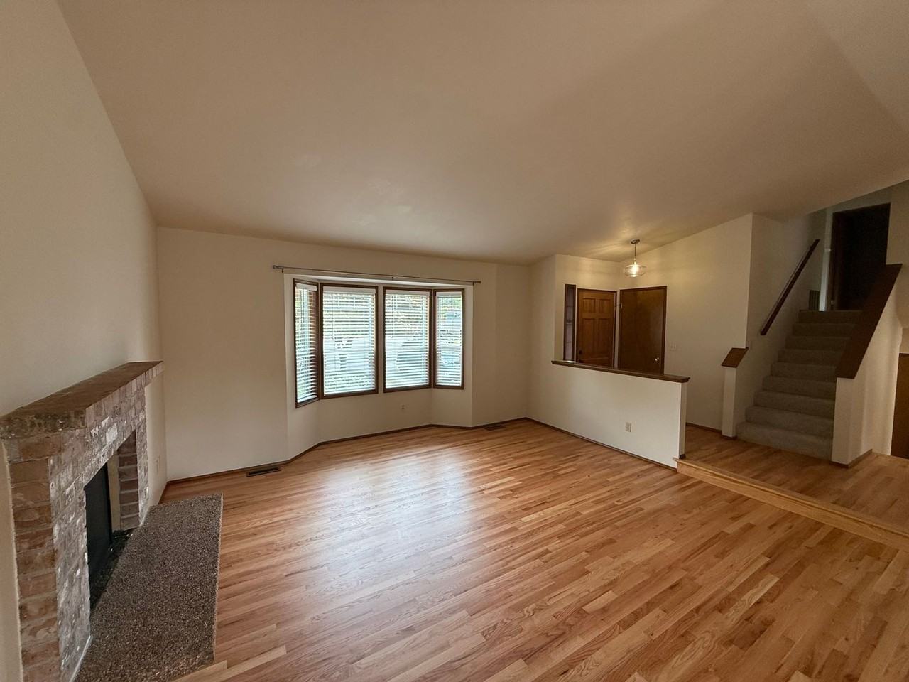 15626 53rd Pl W - Photo 7 of 18